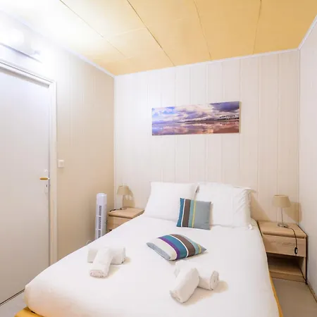 Lovely Triplex With Terrace & Garden Near Ocean Moliets-et-Maa